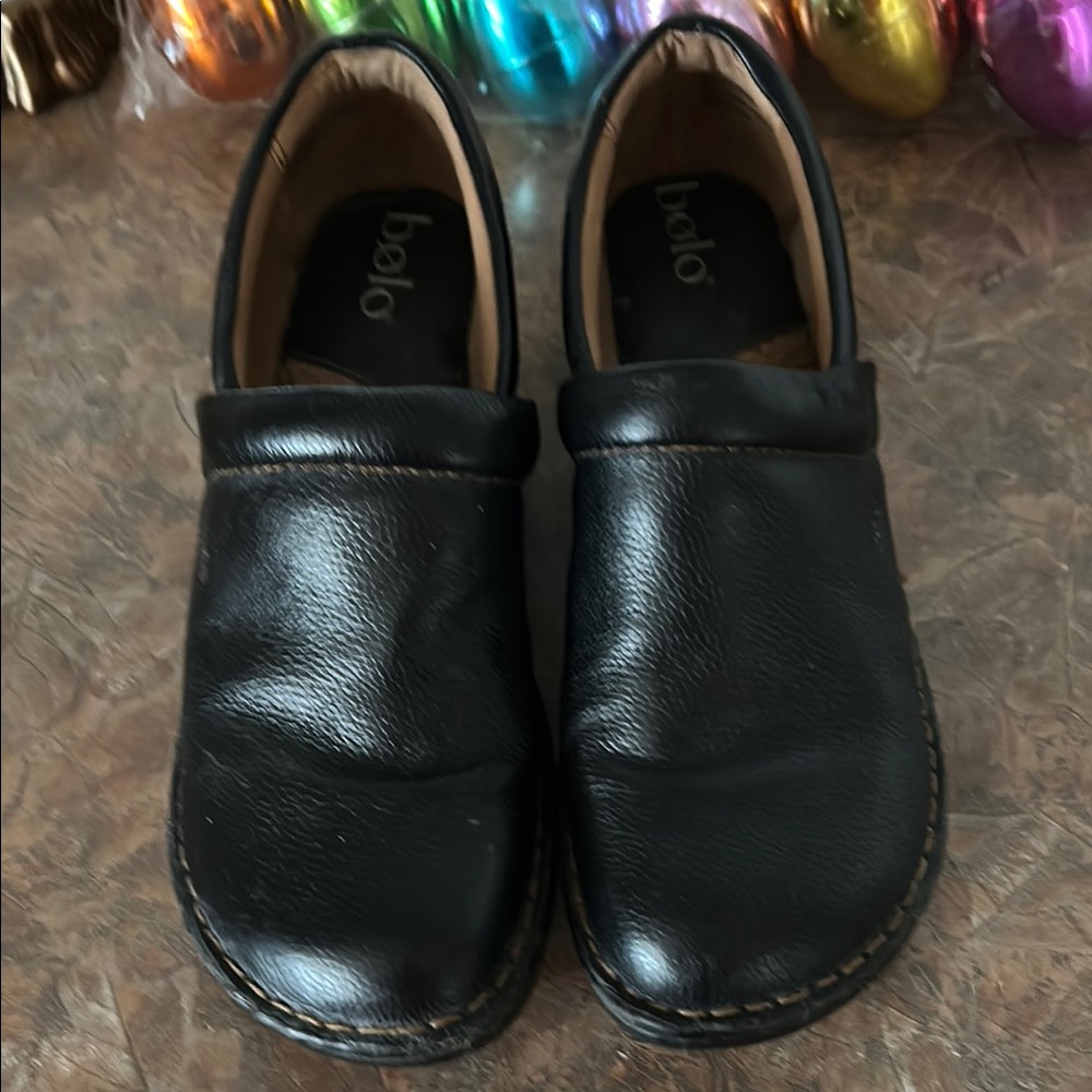 BOLO Black Leather Slip-On Clogs